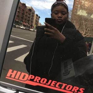 Meet your Posher, Nieah